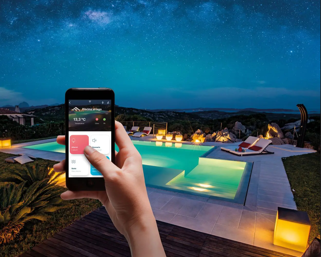 Domotica in piscina: come gestire tutto da smartphone (anche in vacanza)